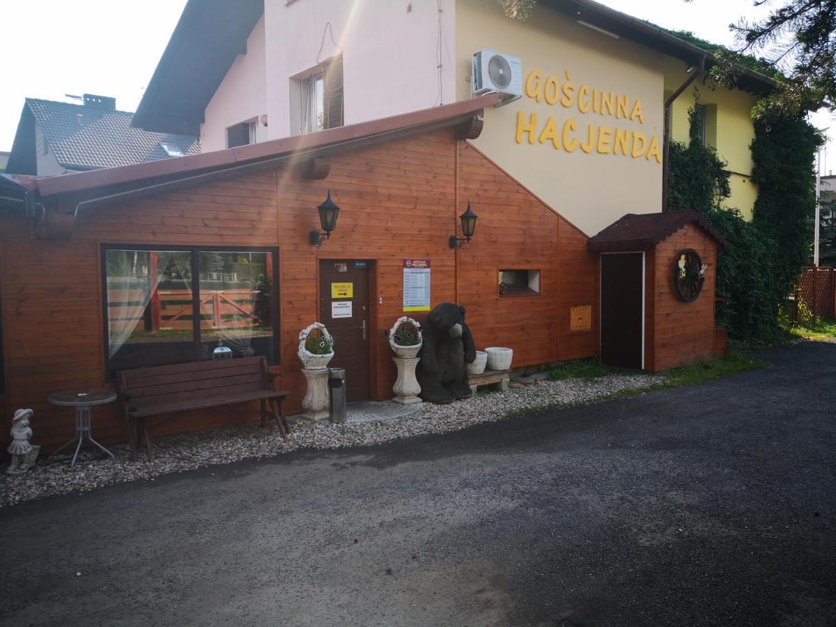 Goscinna Hacjenda Radwanice Exterior photo