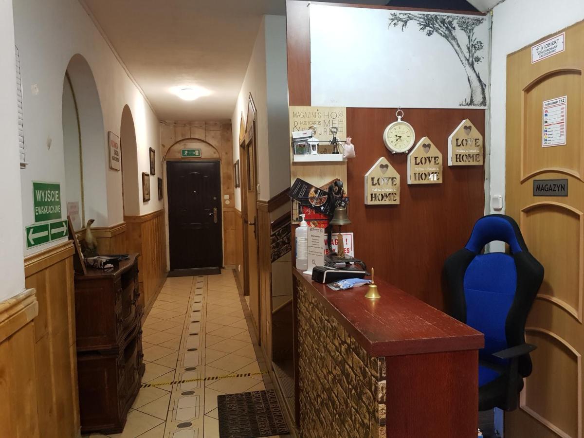 Goscinna Hacjenda Radwanice Exterior photo