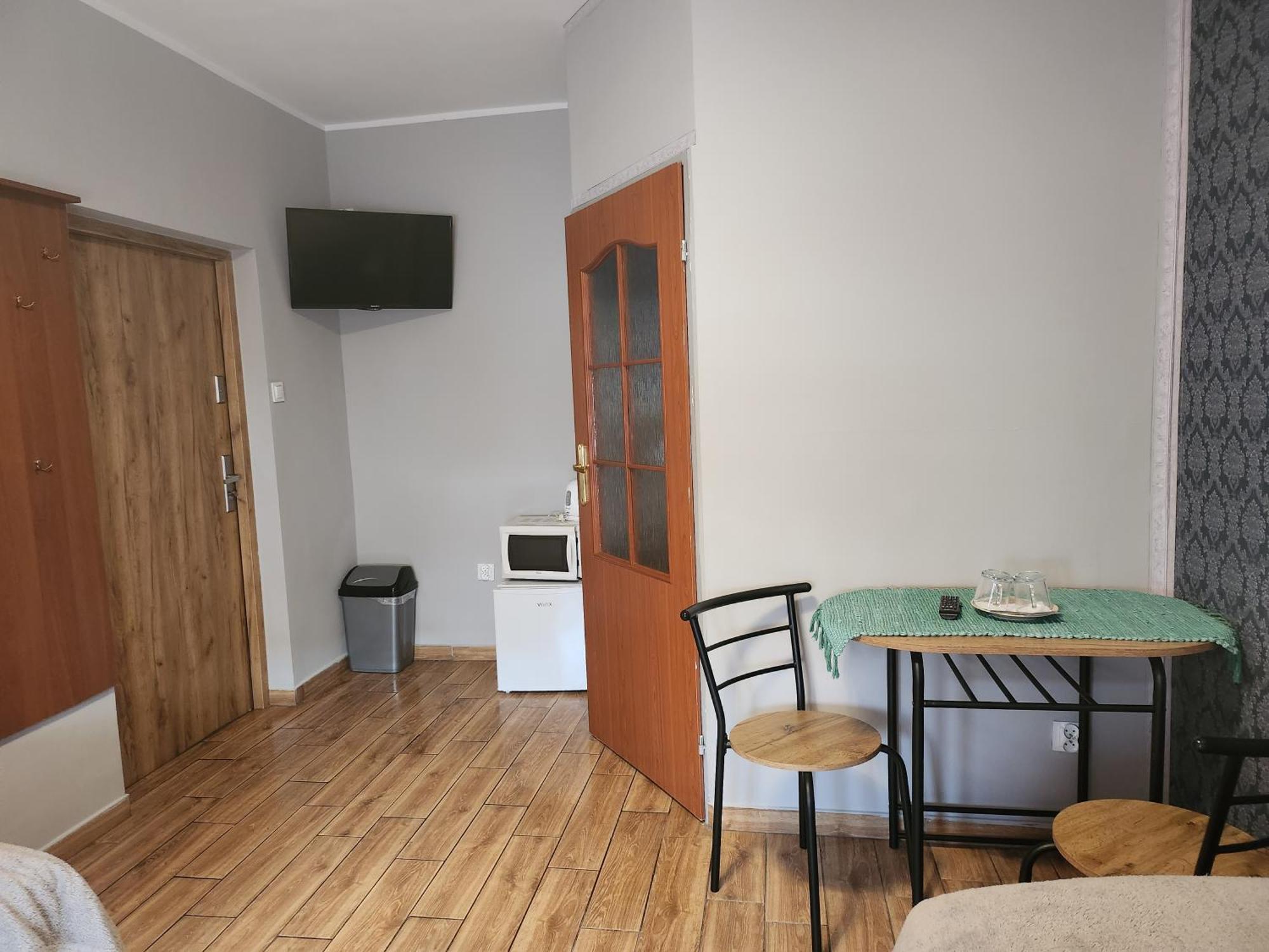 Goscinna Hacjenda Radwanice Exterior photo